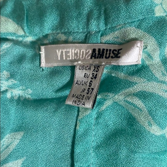 Amuse Society beach short jumpsuit xs - Picture 5 of 6